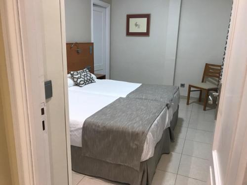Apartamento de 2 dormitorios del hotel Alfonso Viii. Foto 19