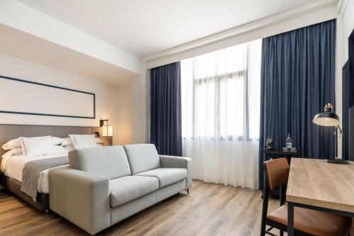 Doble Deluxe del hotel LIVVO Fataga. Foto 2