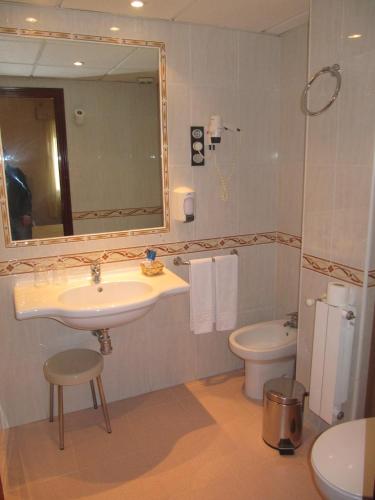 Habitación Individual del hotel Don Juan. Foto 1
