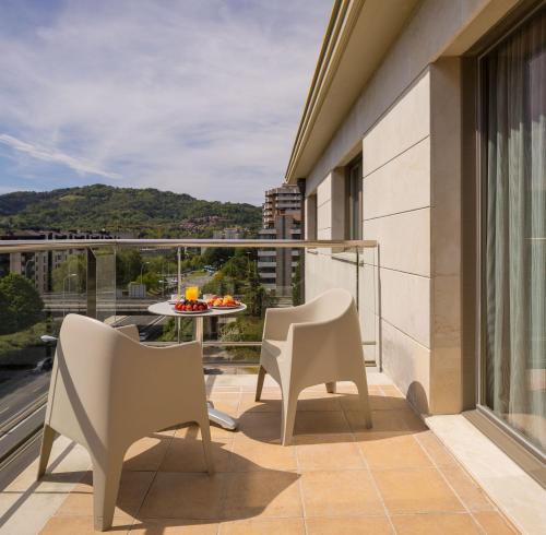 Habitación Doble Superior con terraza - 1 o 2 camas del hotel Antik San Sebastián. Foto 12