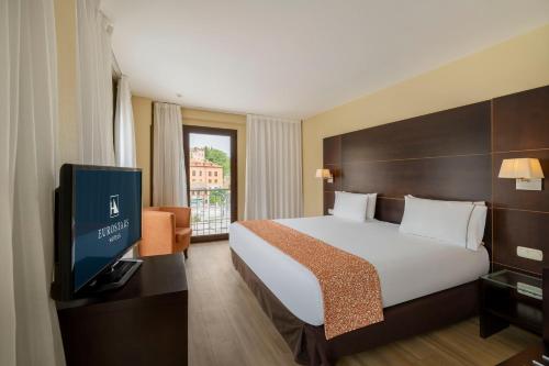 Suite del hotel Eurostars Plaza Acueducto. Foto 16