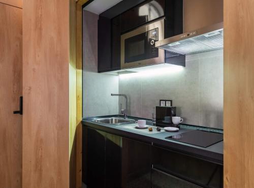 Studio with Patio - Ground Floor del hotel Casa Sevilla 1920 Suites By Época. Foto 6