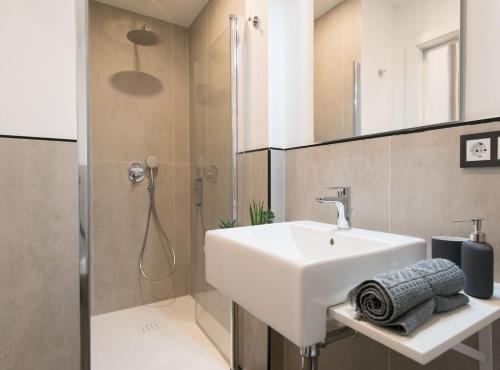 Apartamento con vistas a la ciudad del hotel Casa Sevilla 1920 Suites By Época