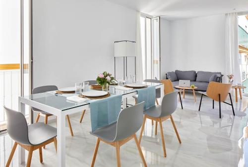 Apartamento con terraza - Ático del hotel Fernando III. Foto 1