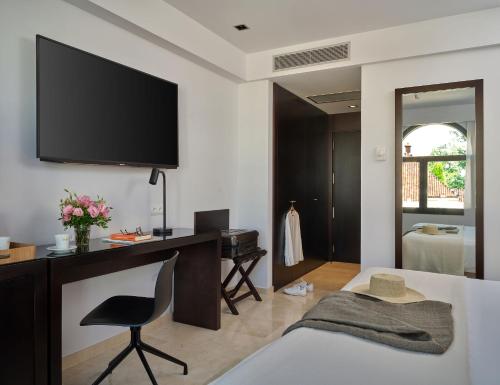 Habitación Doble Estándar - 1 o 2 camas del hotel Fernando III. Foto 14