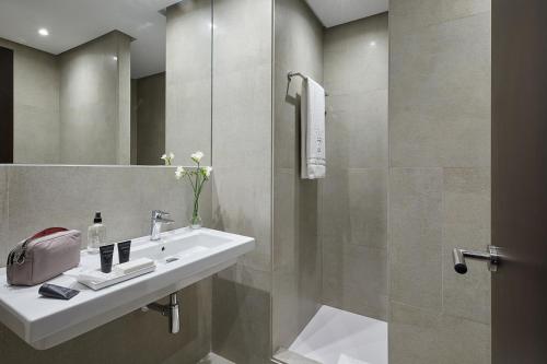 Habitación (1 o 2 adultos) - 1 o 2 camas del hotel Rey Alfonso X. Foto 5