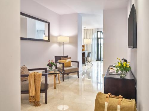 Suite Junior del hotel Rey Alfonso X. Foto 2
