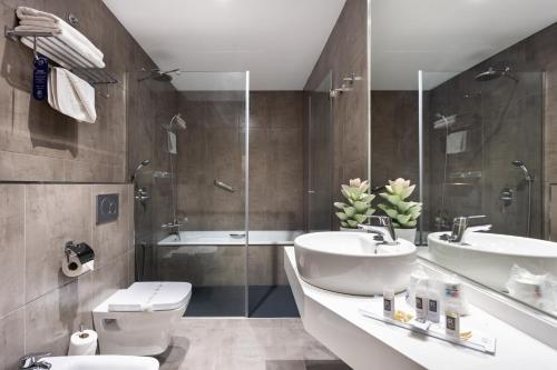 Suite Junior del hotel Colón Rambla. Foto 6