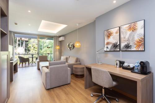 Junior Suite del hotel Colón Rambla. Foto 10