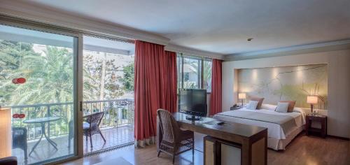 Junior Suite del hotel Colón Rambla. Foto 13