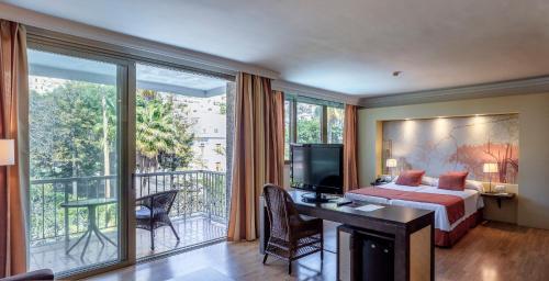 Junior Suite del hotel Colón Rambla. Foto 14