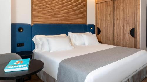 Habitación Familiar del hotel Barceló Santa Cruz Contemporáneo