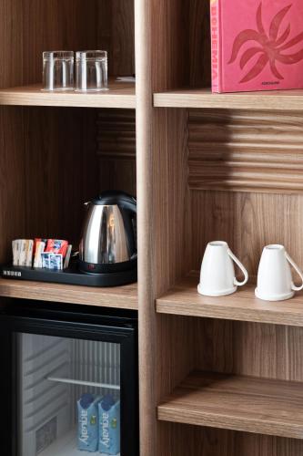 Habitación Doble con balcón - 1 o 2 camas del hotel Occidental Santa Cruz Contemporáneo. Foto 8