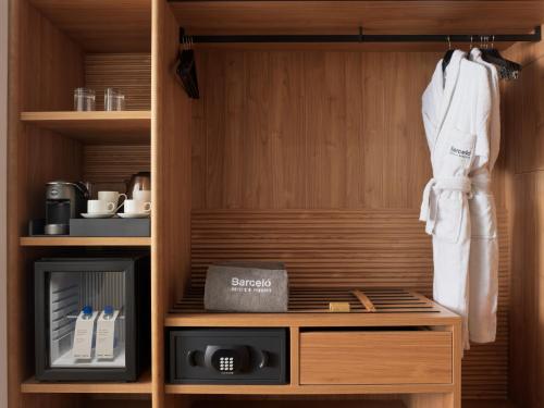 Habitación Familiar del hotel Occidental Santa Cruz Contemporáneo