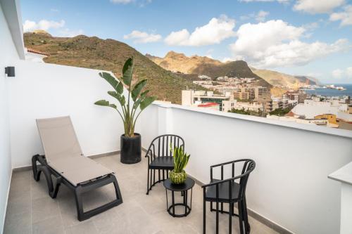 Habitación Doble Superior con terraza - 1 o 2 camas del hotel Occidental Santa Cruz Contemporáneo. Foto 8