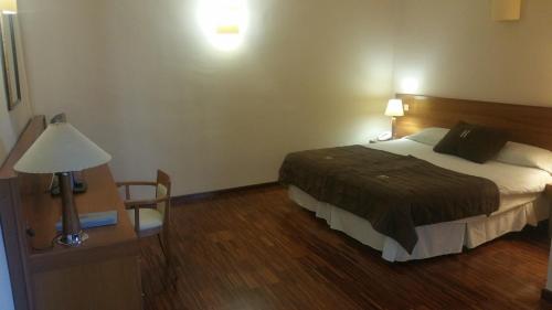 Family room del hotel Escuela Santa Cruz. Foto 3