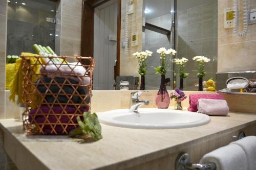 Habitación Doble Confort del hotel Escuela Santa Cruz. Foto 8