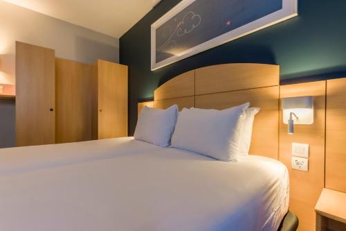 Habitación Doble adaptada para personas con discapacidad - 2 camas del hotel Travelodge Madrid Alcalá de Henares