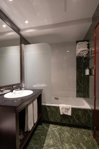 Habitación Doble - 2 camas del hotel Gran Attica21 Las Rozas. Foto 7