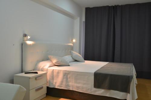 Habitación Doble Superior del hotel Boutique Urban Madrid Genova. Foto 6