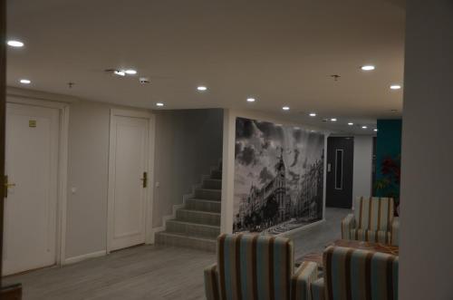 Habitación Doble Superior del hotel Boutique Urban Madrid Genova. Foto 35