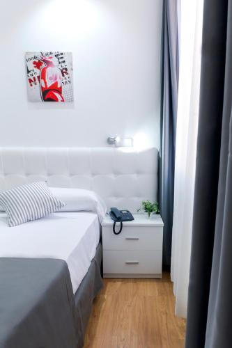 Habitación Doble Superior del hotel Boutique Urban Madrid Genova. Foto 65