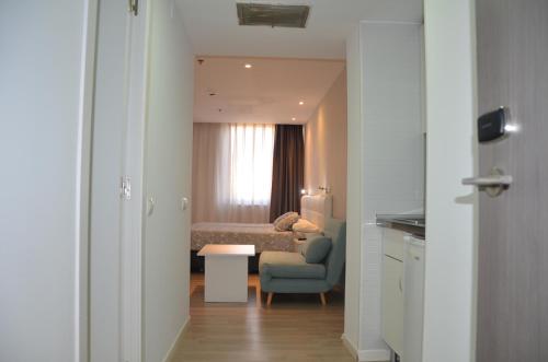 Habitación Doble Superior del hotel Boutique Urban Madrid Genova. Foto 99