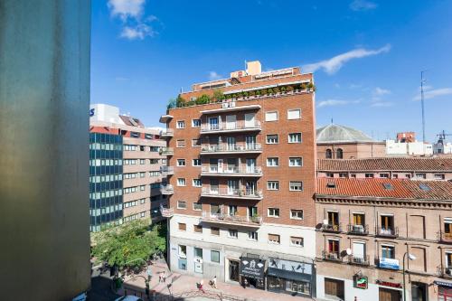 Habitación Doble Superior del hotel Boutique Urban Madrid Serrano. Foto 51