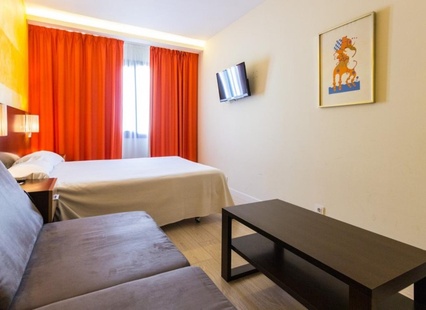 Estudio Renovada del hotel Apartamentos Recoletos. Foto 3