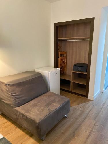 Habitación Doble Económica del hotel Apartamentos Recoletos. Foto 4