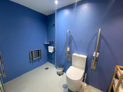 Habitación Doble Económica del hotel Apartamentos Recoletos. Foto 9