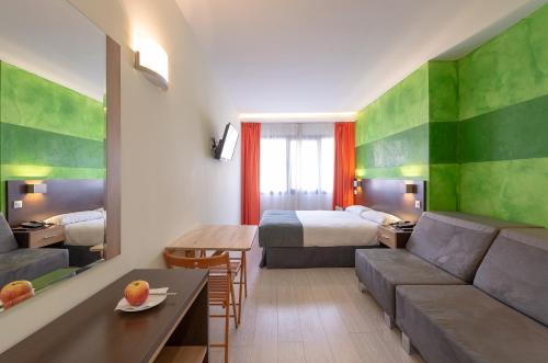 Habitación Familiar del hotel Apartamentos Recoletos. Foto 3