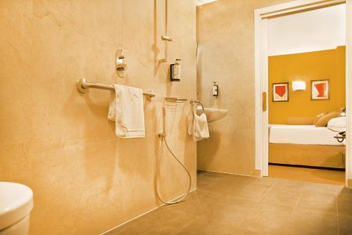 Habitación Doble - 1 o 2 camas del hotel Los Condes. Foto 6