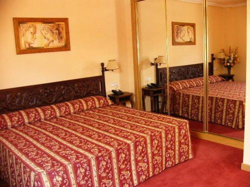 Habitación Individual del hotel Don Luis. Foto 3