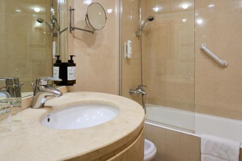 Habitación Individual del hotel II Castillas Madrid. Foto 3