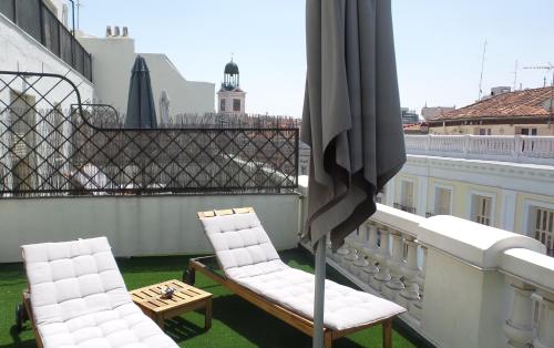 Habitación Doble con terraza - 1 o 2 camas - Parte frontal del hotel Moderno. Foto 10