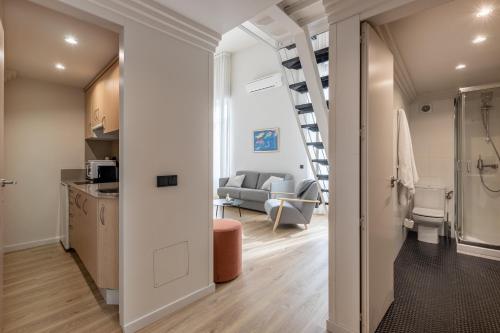 Estudio Dúplex (máximo 3) del hotel Líbere Madrid Palacio Real. Foto 3