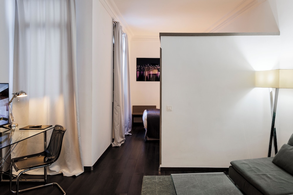 Habitación individual junior del hotel Suite Prado. Foto 4
