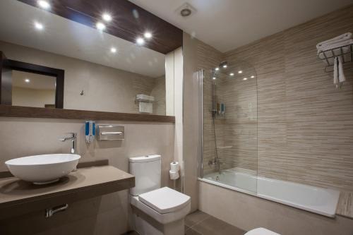 Habitación Individual Estándar del hotel Don Paco. Foto 1