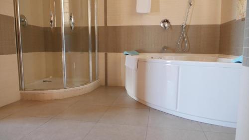 Suite del hotel Rusadir. Foto 5