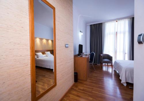 Habitación Individual del hotel Rusadir. Foto 2