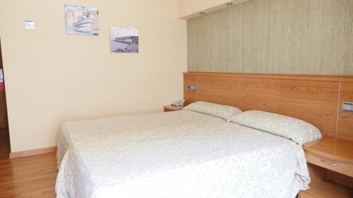 Habitación Individual del hotel Rusadir. Foto 4