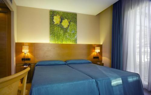 Habitación Superior con 2 camas individuales y acceso al spa del hotel Balneario De Archena - Levante. Foto 1