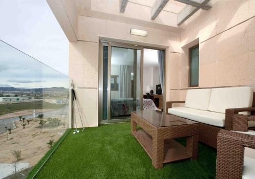 Habitación Doble con Terraza del hotel Executive Sport. Foto 10