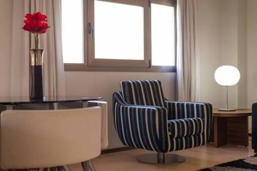 Habitación Doble Deluxe con bañera de hidromasaje - 1 o 2 camas del hotel Executive Sport. Foto 16