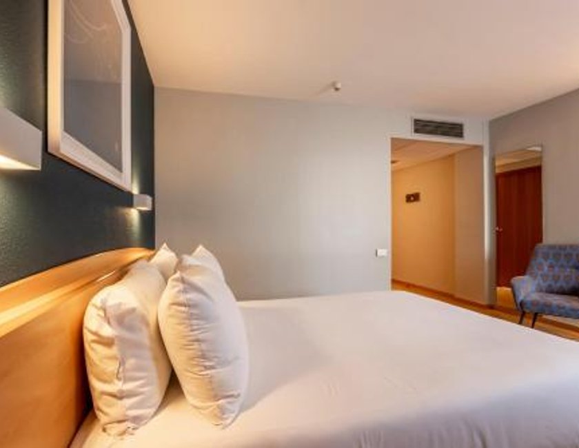 Habitación Doble del hotel Travelodge Murcia. Foto 9