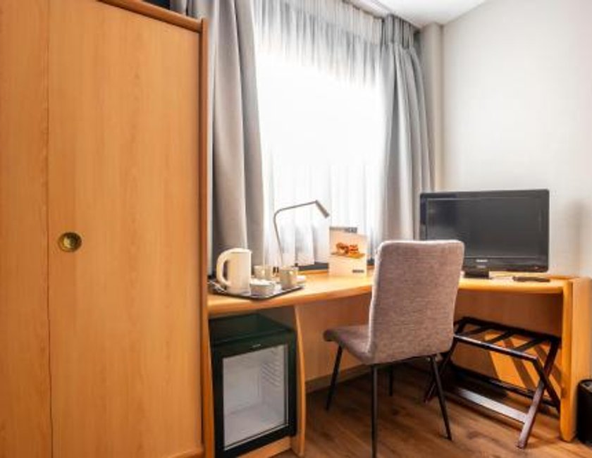 Habitación Doble del hotel Travelodge Murcia. Foto 26
