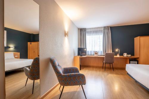 Habitación Familiar Pequeña del hotel Travelodge Murcia. Foto 12