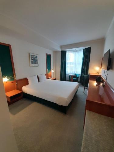 Habitación Doble Superior del hotel Le Dome. Foto 4