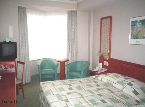 Habitación Individual del hotel Le Dome. Foto 2